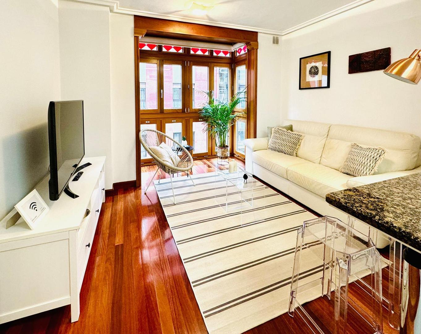 Apartamento "Balcon Del Parchis" A 200 Metros De La Playa Хіхон Екстер'єр фото
